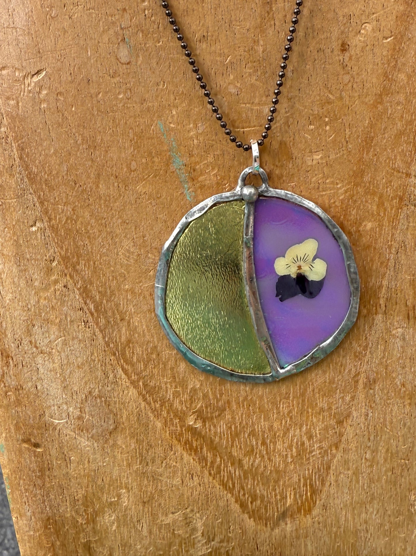 🌙 “Celestial Bloom” Necklace – Pressed Pansy on Iridescent Resins with Golden Moon
