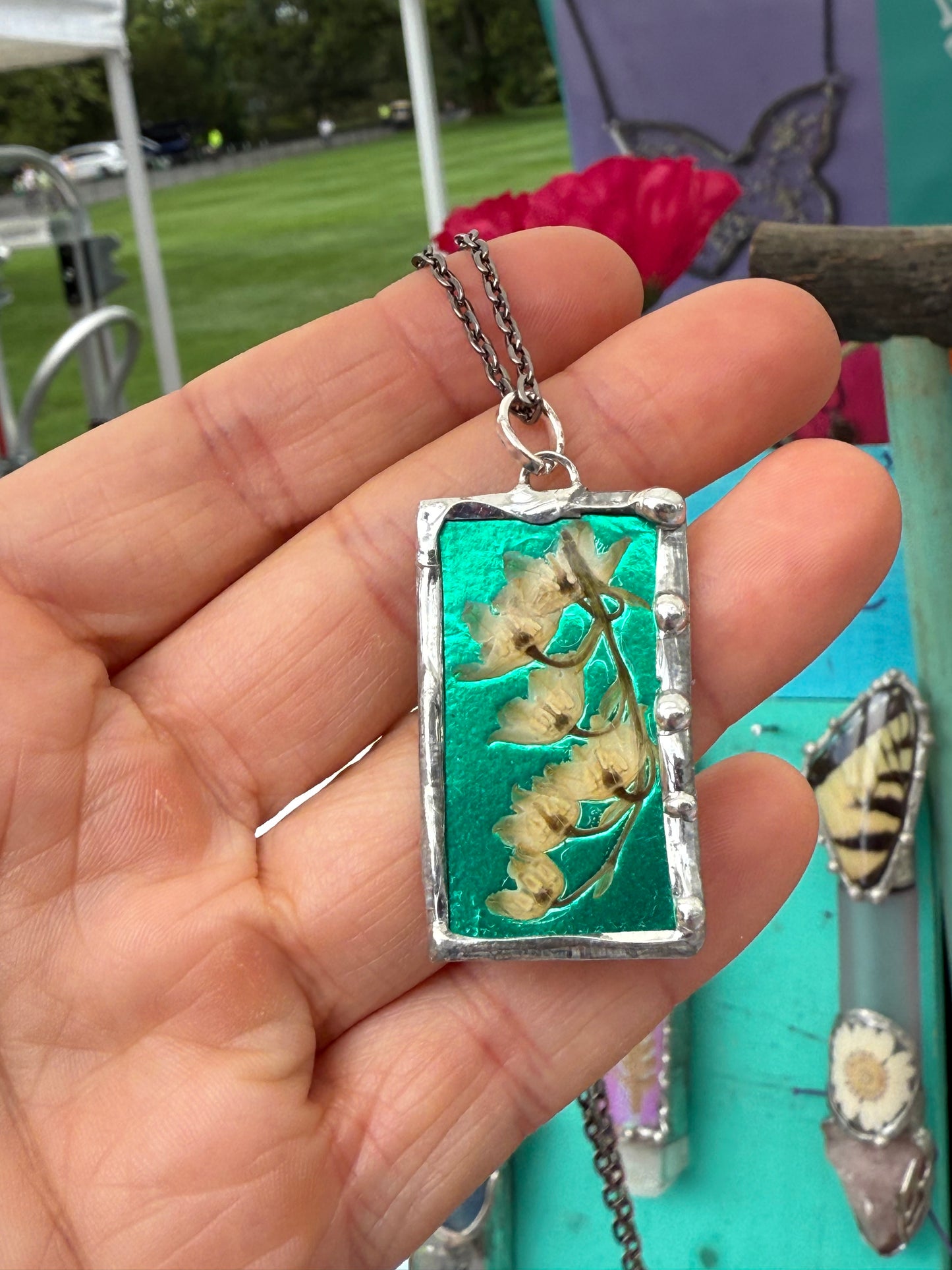 🌿 “Forest Whisper” Necklace – Lily of the Valley in Emerald Resin