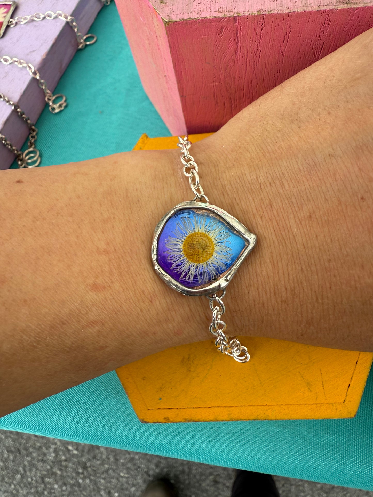 “Starlit Fleabane” Bracelet – Real Daisy Fleabane in Violet-Blue Resin