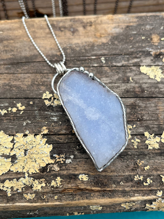 Blue Chalcedony Quartz Necklace – Calming, Elegant Handmade Gemstone Jewelry