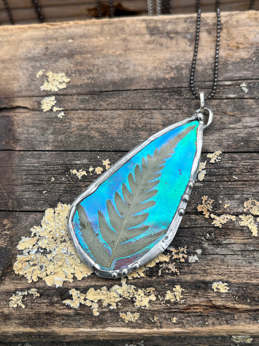 Iridescent Real Fern Leaf Necklace – Nature-Inspired Handmade Jewelry
